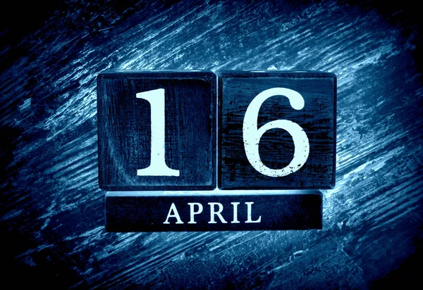 16 апреля Календарь — стоковое фото
