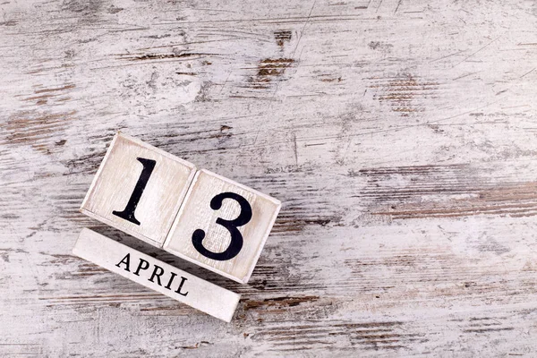 4 月 13 日カレンダー — ストック写真