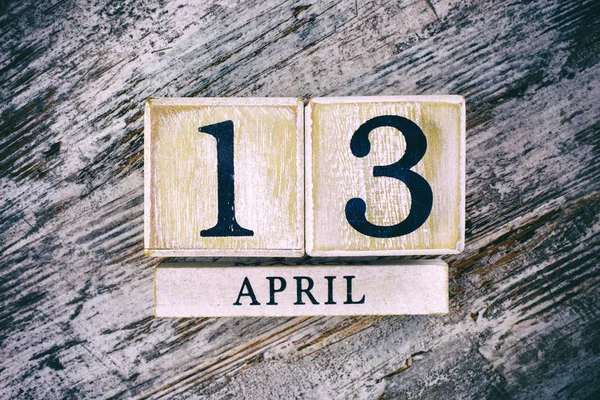 4 月 13 日カレンダー — ストック写真