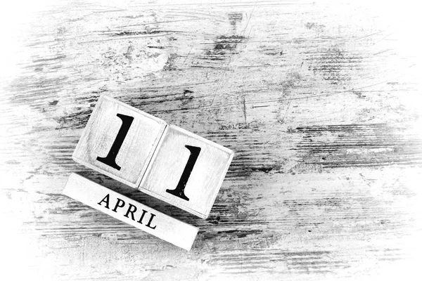 Calendario Madera Con Fecha Abril —  Fotos de Stock