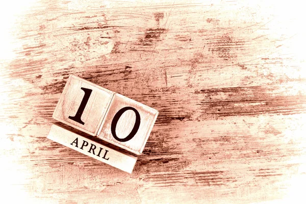 Wooden Calendar Date April — Stock Photo, Image