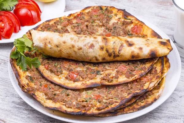 Turkish Cuisine Turkish Foods Lahmacun — Stock Photo, Image