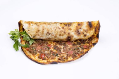Geleneksel Türk yemekleri; Lahmacun