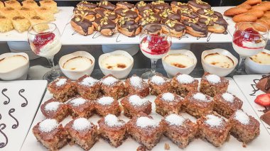 Türk tatlı lezzetli menüsü