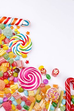 Renkli şekerler, tatlı