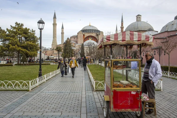Isztambul Törökország 2020 Február Hagia Sophia Mecset Múzeum Emberekkel — Stock Fotó