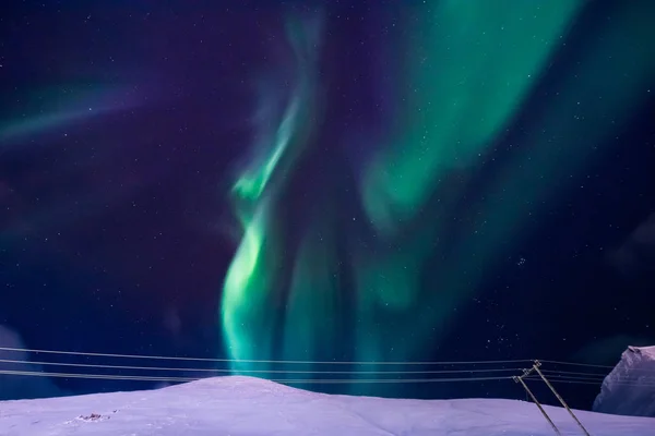 Norveç'te kutup kuzey ışıkları — Stok fotoğraf