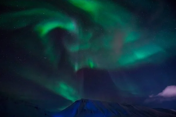 Las luces polares del norte en Noruega — Foto de Stock