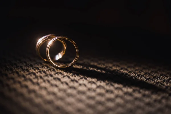 골드 결혼 반지 — 스톡 사진