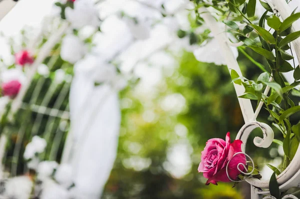 Huwelijksdecoratie voor ceremonie — Stockfoto