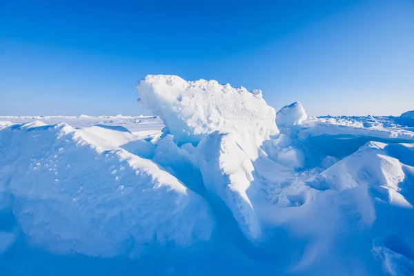 Kamp Barneo op de Noordpool sneeuw gewoon sneeuw kubus patroon sneeuwvlokken lijnen — Stockfoto