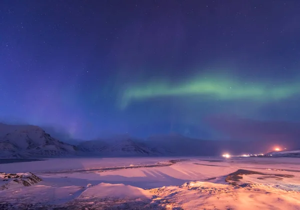 Polar Arktiska Norrsken Aurora Borealis Sky Stjärnan Norge Svalbard Longyearbyen — Stockfoto