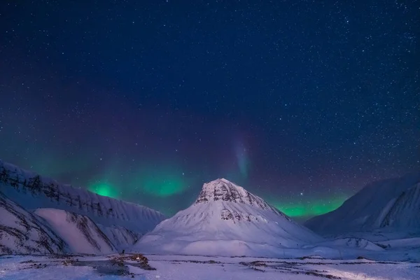 Lumina Polară Arctică Nordică Aurora Borealis Cer Stea Norvegia Svalbard — Fotografie, imagine de stoc