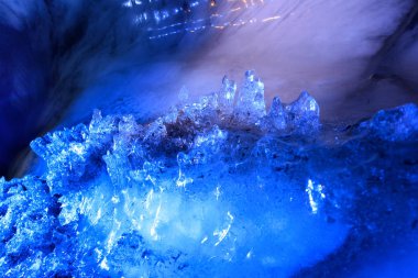 Kutup kutup Kuzey Buz Mağarası Norveç Svalbard Longyearbyen City '  