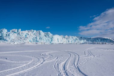  Norveç buzul dağ Spitsbergen Longyearbyen Svalbard kutup kış kutup ışığı gün gökyüzü manzara doğası