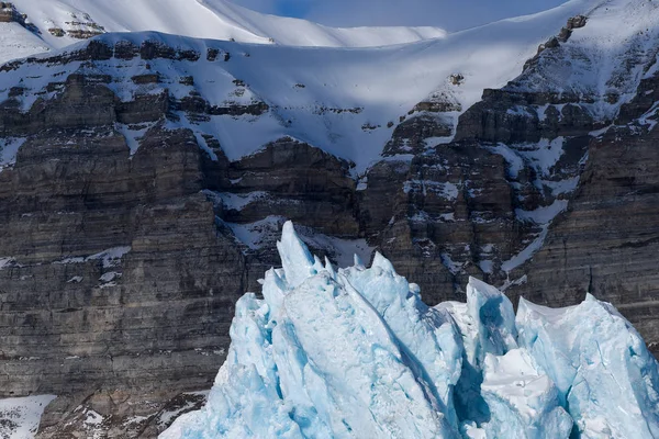 Paisagem Norway Natureza Montanha Geleira Spitsbergen Longyearbyen Svalbard Inverno Ártico — Fotografia de Stock