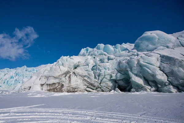 노르웨이 Spitsbergen 롱위에아르뷔엔 스발바르 하늘의 — 스톡 사진