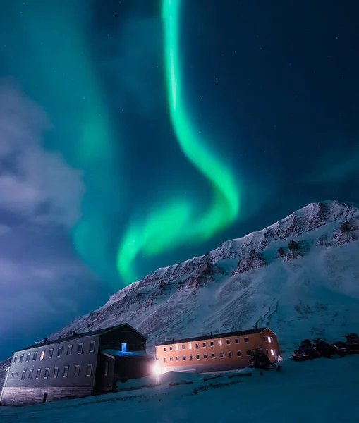 Sarki Sarki Északi Fények Aurora Borealis Csillag Norvégiában Svalbard Longyearbyen — Stock Fotó