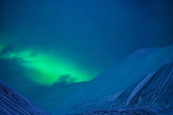 Sarki Sarki Északi Fények Aurora Borealis Csillag Norvégiában Svalbard Longyearbyen — Stock Fotó