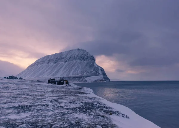 Norway Paisagem Natureza Das Montanhas Spitsbergen Longyearbyen Svalbard Oceano Ártico — Fotografia de Stock