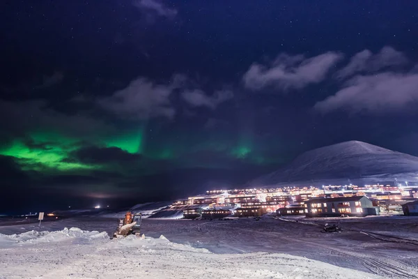 북극광 북극광을 노르웨이의 북극광 오로라 하늘의 스발바르가 — 스톡 사진