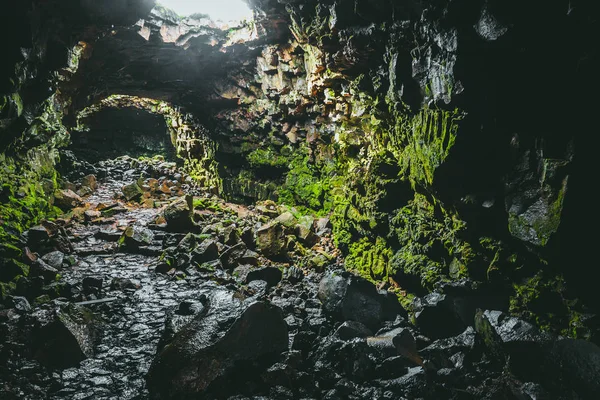 lav tünel Raufarholshellir yakın Reykjavik, İzlanda