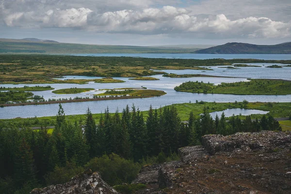 Ісландський тектонічні плити відповідають — стокове фото