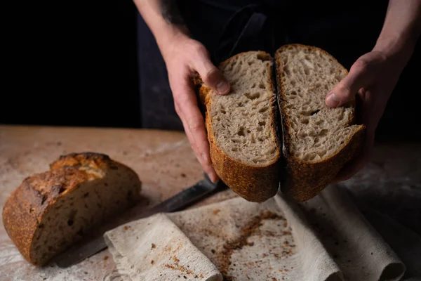 Rzemieślniczy Chleb Zakwaszony Krojony High Hydration Sourdough Bread — Zdjęcie stockowe