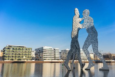 Molekül Adam heykeli Berlin, Almanya 'da