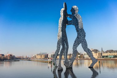 Molekül Adam heykeli Berlin, Almanya 'da