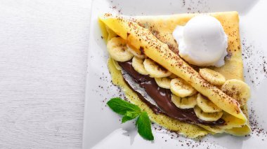 Çikolata ve muz krep