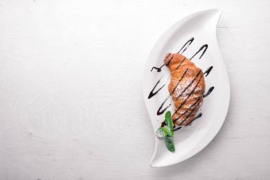 kruvasan ahşap zemin