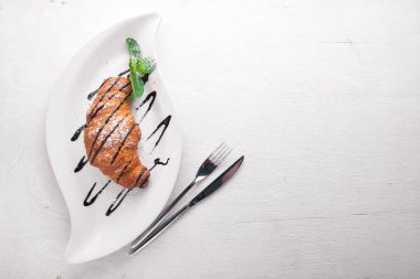 kruvasan ahşap zemin