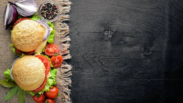 Peynir, hamburger eti