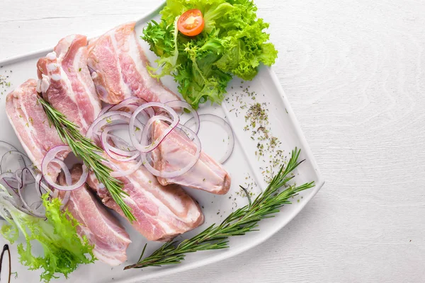 Ağız kaburga. Taze et. 