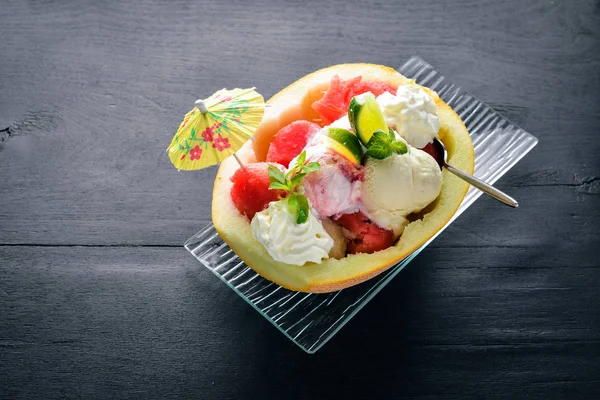 Tatlı. Kavun ve karpuz