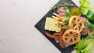 Çeşitli et ve soğuk meze