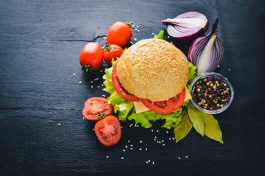 Peynir, hamburger eti