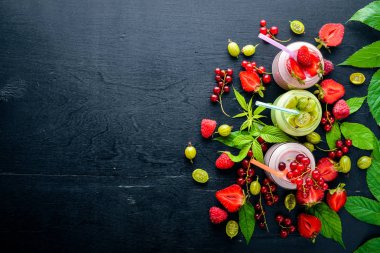 Meyve berry çizgili.