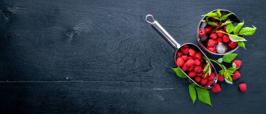 Taze ahududu kokteyl