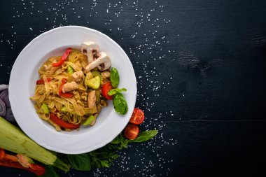 makarna tavuk fileto