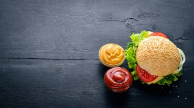 Peynir, hamburger eti