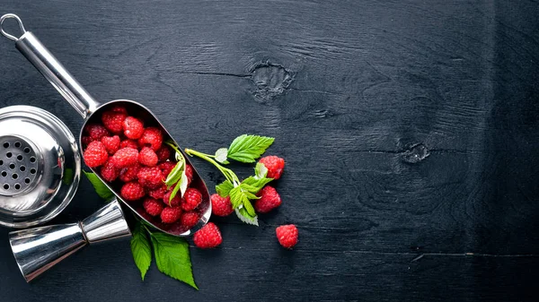 Taze ahududu kokteyl