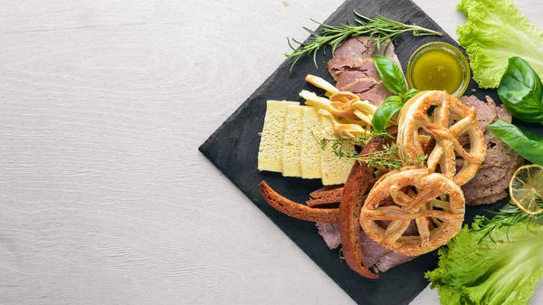 Çeşitli et ve soğuk meze