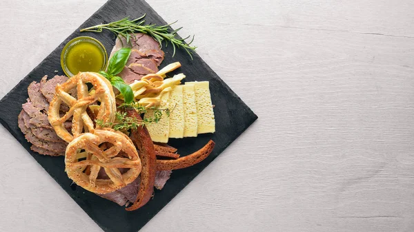 Çeşitli et ve soğuk meze