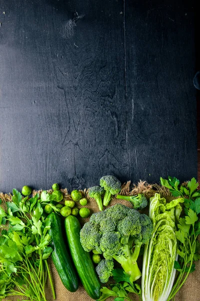 Taze yeşil sebze topluluğu