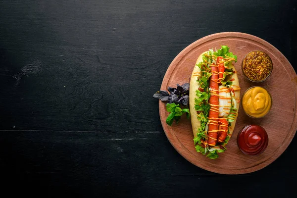 Otlar ve baharatlar sosisli