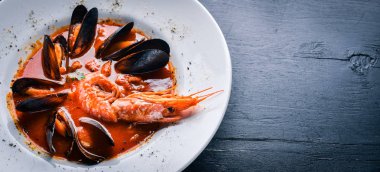 Midye ve kaplan karides