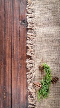 Eski kumaş. Ahşap arka plan üzerinde. Üstten Görünüm.