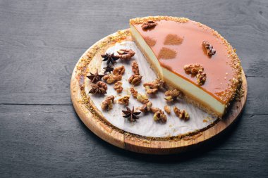 Süzme. Ahşap bir arka plan üzerinde. Üstten Görünüm. Metniniz için boş alan.